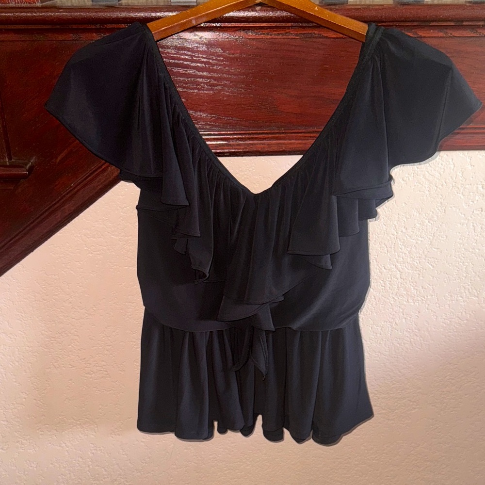 Express Women’s Size Small NWT Elegant Black Ruffle Low V Neck & Back Blouse